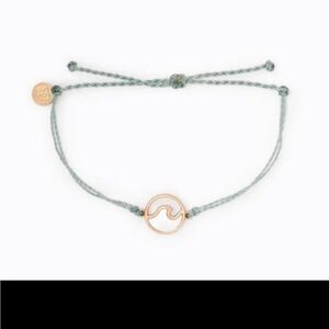 Pura Vida Live Free Stone Wave Coin Charm Rose Gold Braclet  in light gray NWT